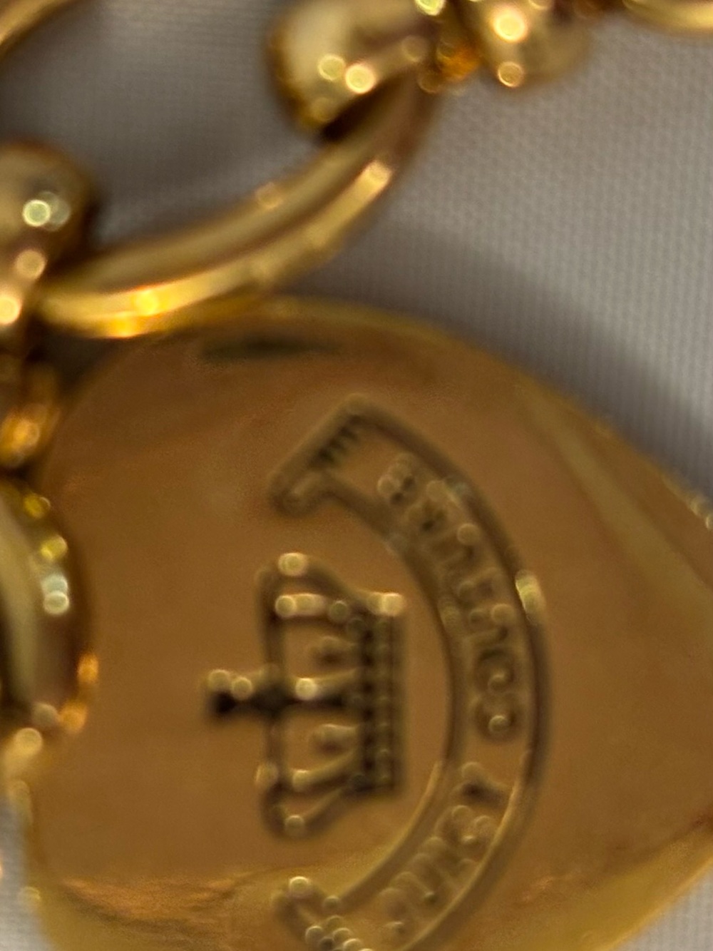 Juicy Couture Gold Heart Logo Charm Bracelet - Picture 2 of 6